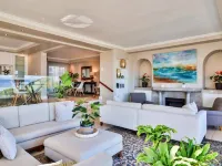 Hermanus Beachfront Lodge فنادق في هرمانوس