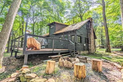 The Biddle House by AvantStay Breathtaking Views Walk to Lake