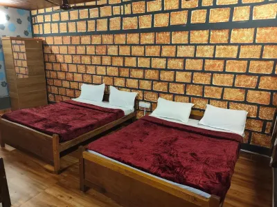 Green Hills Farm and Guest House Hotels near Singara