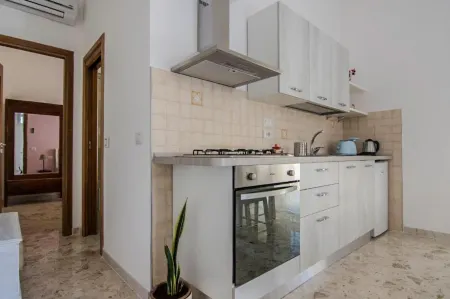 Casa Vacanze Anna & Giulia Отели в г. Лауреана-Чиленто