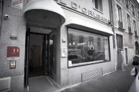 Hôtel d'Orléans Hotels in Saint-Jean-le-Blanc