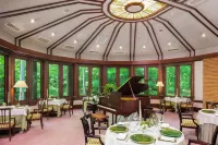 Hotel la Neige Higashikan