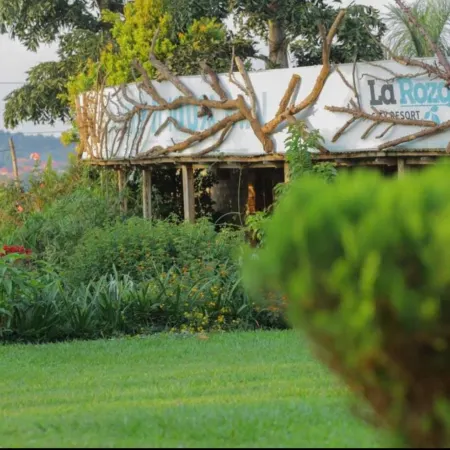 La Roza Resort Masaka