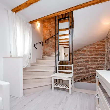 Apartment and Studio CA’ 3 VIE