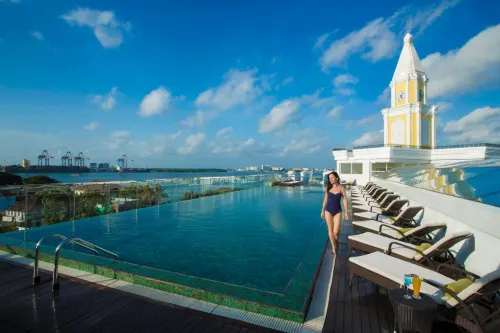 Fragrant Nature Kochi - A Five star Classified Hotel