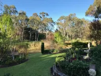 Gasworks Cottages and Gardens 스트라탈빈 호텔