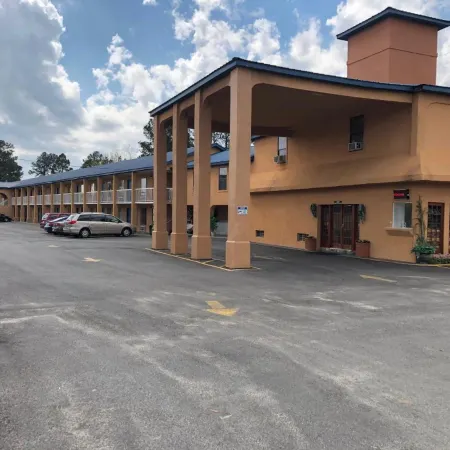 Capital Inn