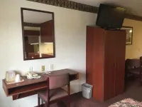 Americas Best Value Inn & Suites Brunswick