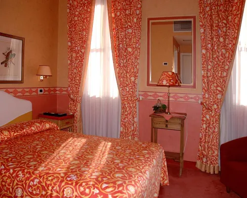 Hotel Colombia Hotels near Barcola