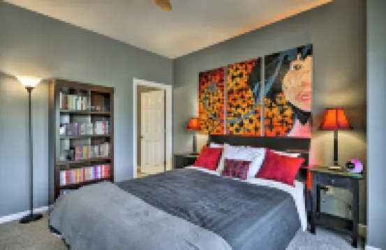 現代溫哥華聯排別墅 - 就在主街上！