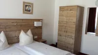 Hotel Alte Krone Hotels in Kusterdingen