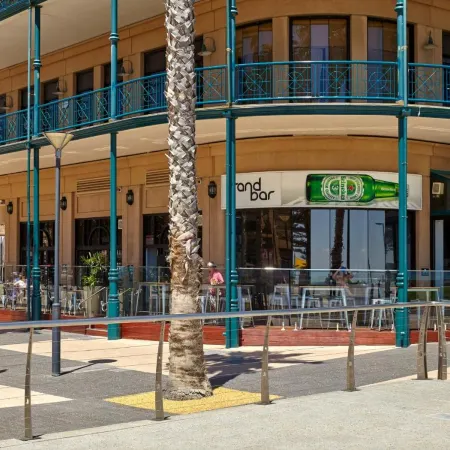 Stamford Grand Adelaide