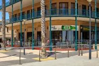 Stamford Grand Adelaide