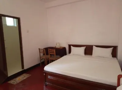 Hotel Yelona Pinnawala Zoo 주변 호텔