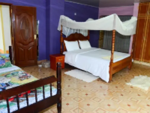 Serian Vacation House Hotels in Narok Town