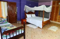 Serian Vacation House Hotel a Narok Town