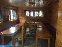 特里貝尼旅館餐廳和酒吧 索盧坤布住宿飯店