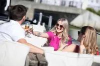 Tides Hotel - bar