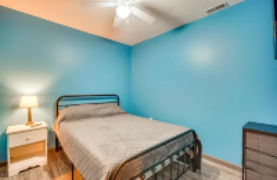 扎恩斯維爾度假租賃：距市中心2英里！