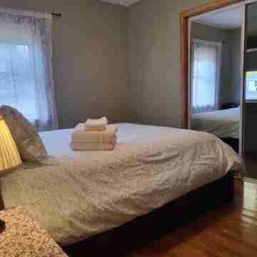 A Tranquil House in Cambridge Rooms