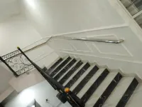 디- 라이츠 호텔