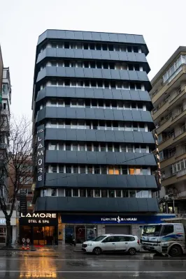Lamore Hotel