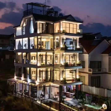 LYN's HOTEL