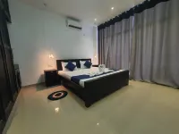 Villa Emerald & YALA safari