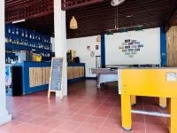 The Jam Hostel - bar