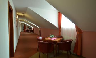 Hotel Vion