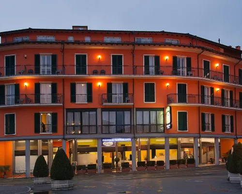 Hotel Residence Dei Fiori Hotels in Baveno