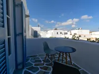 Teoria Paros - Matsas Windmill Hotels in Naoussa