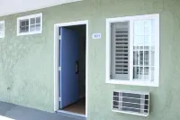 Town House Motel Hotel di Compton