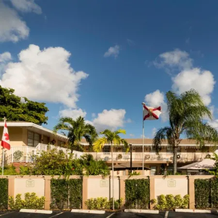 Sheridan Suites Apartments
