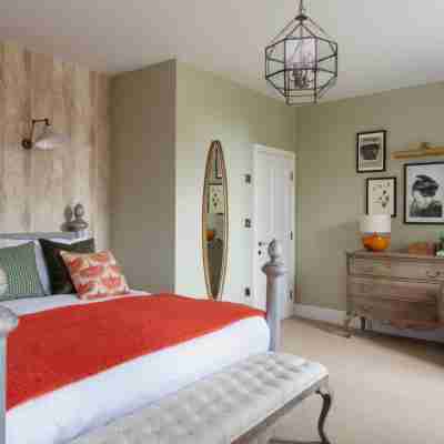 The Whittling House Rooms