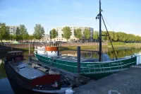 Boathotel Rotterdam Anna Hotels in Ridderkerk