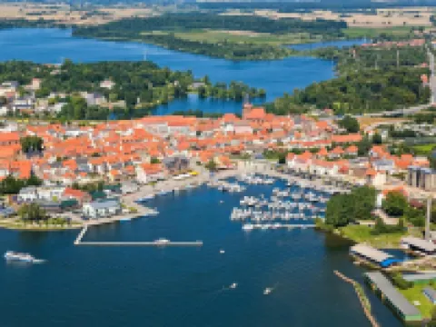 Hotel zwischen den Seen Hotels in Muritz