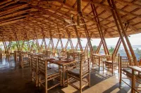 Hanchey Bamboo Resort - servizio colazione