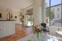 Hotel le Renoir