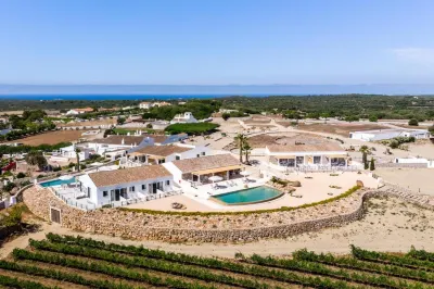 Hotel Agroturismo Llucasaldent Gran Các khách sạn ở San Jaime Mediterraneo