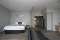 Waterfront Apartments Hotel di East Devonport