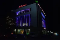 Starway Hotel