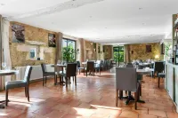 Logis Hôtel la Ferme de Flaran - 朝食