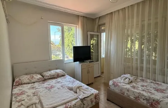 奇切克愛樂旅館