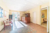 Athina Hotel