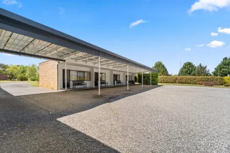 Tally Ho Motor Inn Отели в г. Тентерфилд