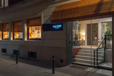 Hostal Boutique Es Portalet Các khách sạn ở San Feliu de Guixols