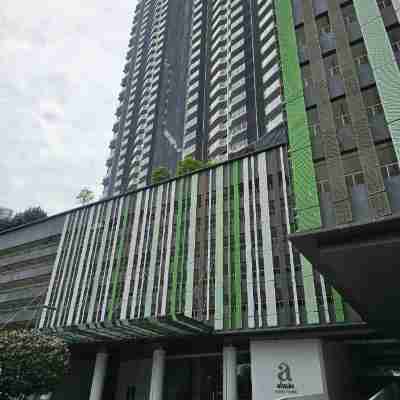 Almas Suites Puteri Harbour 1 Bedroom with Balcony by 9 Sands Hotel Exterior