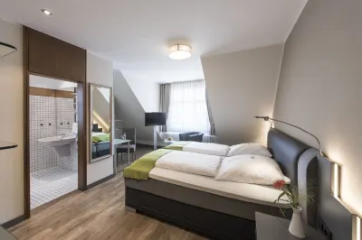 Hotel am Markt Hotels in der Nähe von Ferienwohnung Apartment ForestNight am Fursten Forest