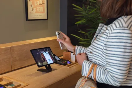 Zedwell Knightsbridge Hotel Отели рядом с достопримечательностью «Университет Рохемптон Лондон»